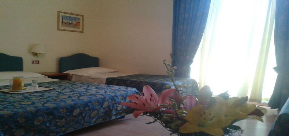 Hotel Altavilla 9 Rome Buitenkant foto